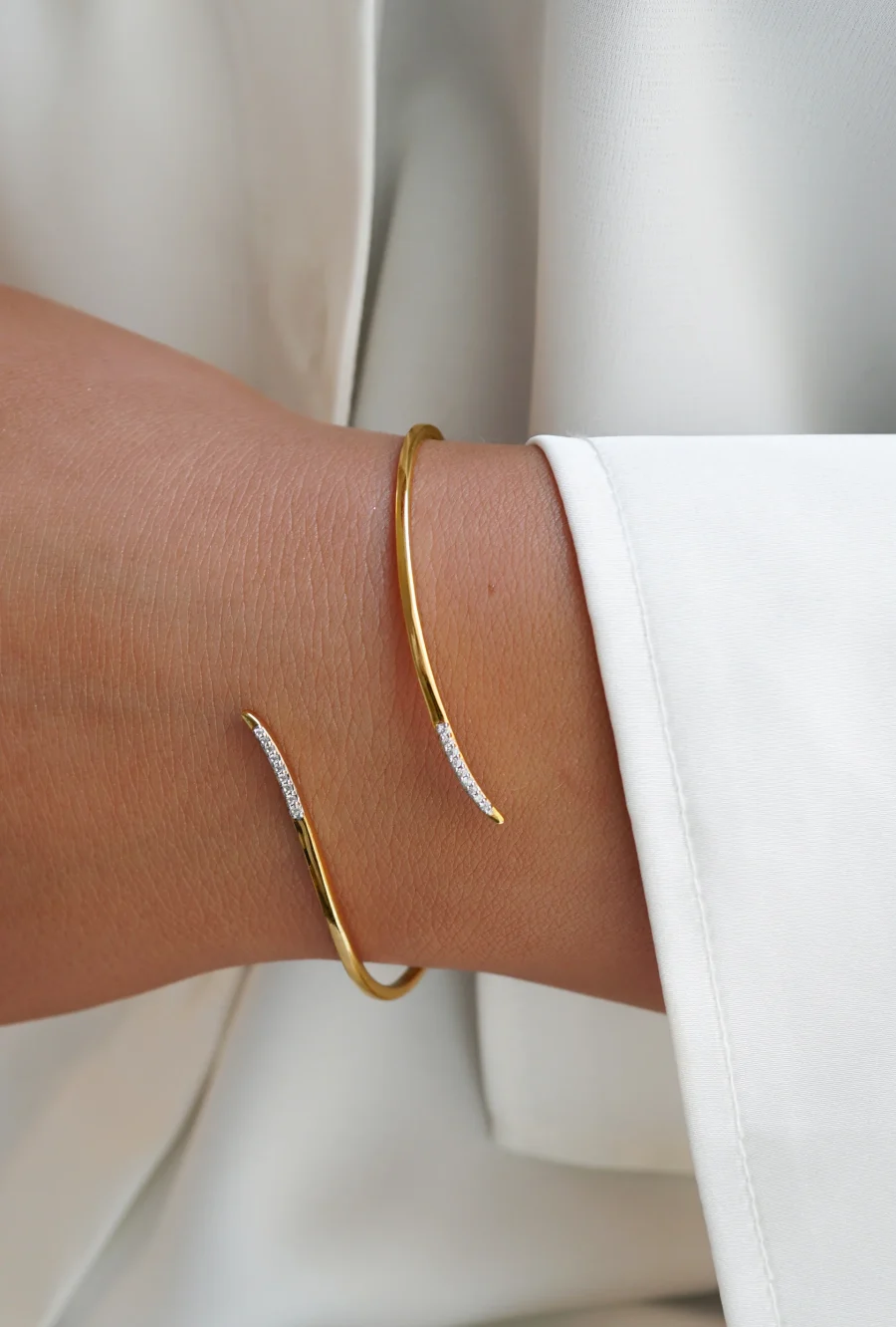 Syster P - Sparkle Wrap Bangle Guld - Bild 2